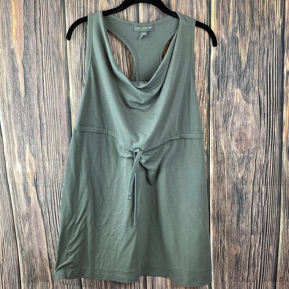 A Pea In The Pod Maternity Sage Green Long Tank Top -Size Large - Picture 1 of 3